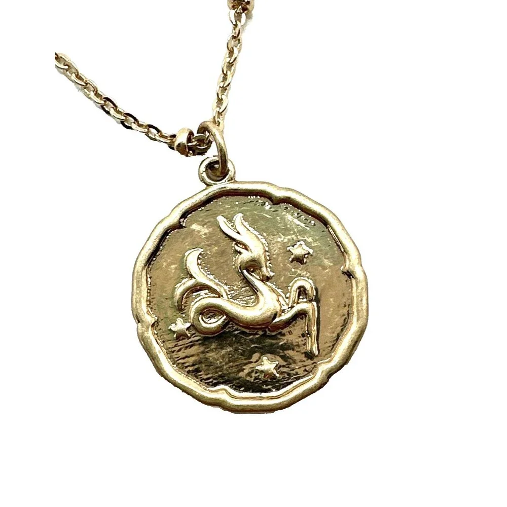 Lauren Conrad Capricorn Pendant Necklace Gold Tone Zodiac Charm LC 16